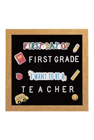 PEARHEAD FIRST DAY OF SCHOOL LETTERBOARD SET WITH STICKERS